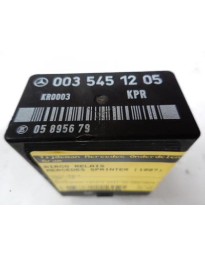 0035451205 Mercedes Role